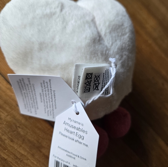 Jellycat Amuseables Heart Boiled Egg 4.7x4.7x2.4" Soft & Plush BNWT Authentic - Picture 7 of 7